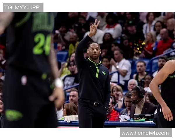 4月22日NBA常规赛开拓者对阵鹈鹕精彩直播全程回顾与分析