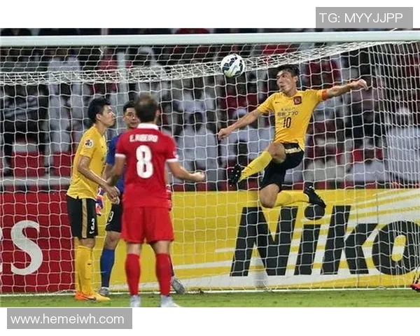 2015年亚冠精彩对决恒大与阿赫利全场录像回放及精彩瞬间分析